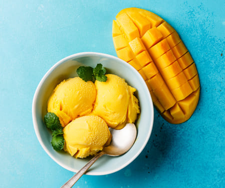Nejrychlejší mangový sorbet ze dvou ingrediencí